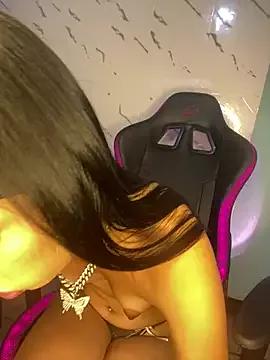 Miss_karol on StripChat 