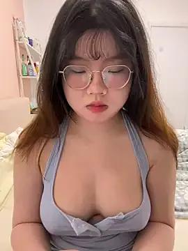 mmmyin20 on StripChat 