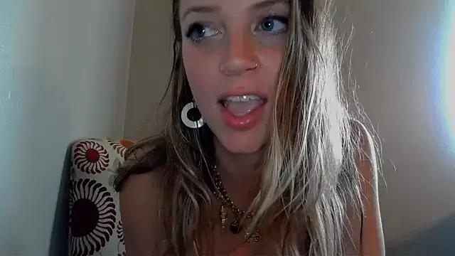 Freechat molly_witha_chance on StripChat