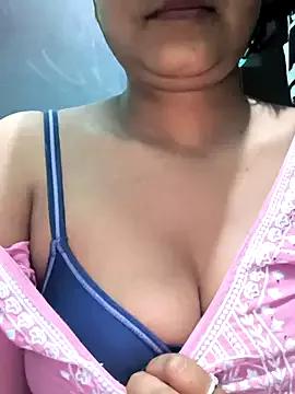 NEETU-89 on StripChat