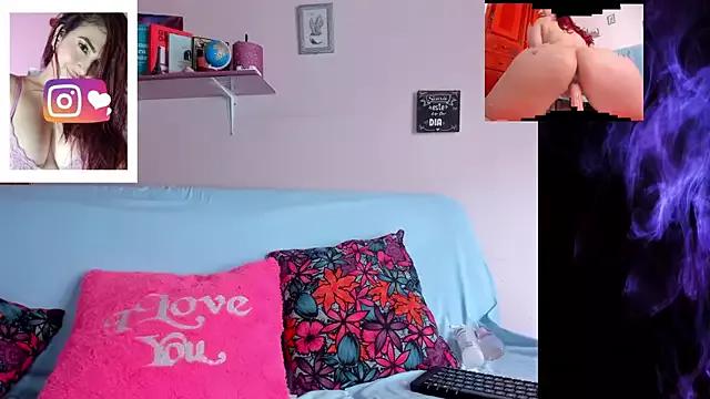 Nicole_x on StripChat 