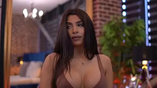 Private NicoleCellini on StripChat