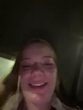 NicoleCut on StripChat