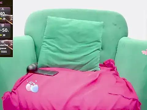 nina9384 on StripChat 