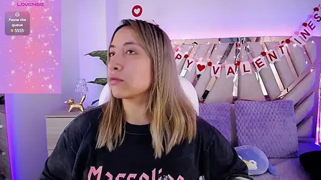 NyxAndria_1 on StripChat 
