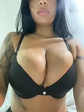 perla_kem_ on StripChat