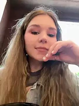 PumaShyXD on StripChat