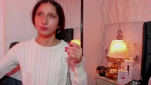 Queenjenn__ on StripChat 