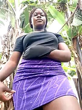 Sarie_sho on StripChat