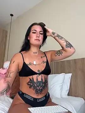 savana_heart on StripChat