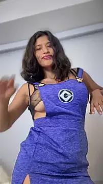 sexi_noemi on StripChat