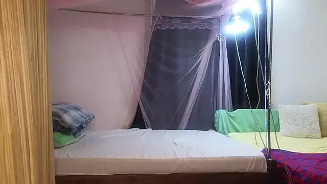 Freechat Sexy_sharntel on StripChat