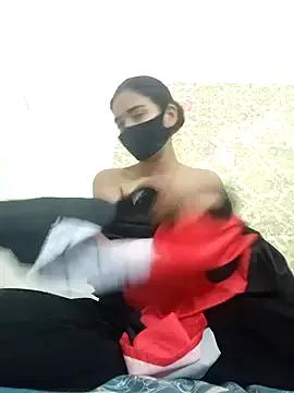 Sexykhushi041 on StripChat