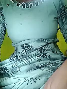 Shiya_janu on StripChat