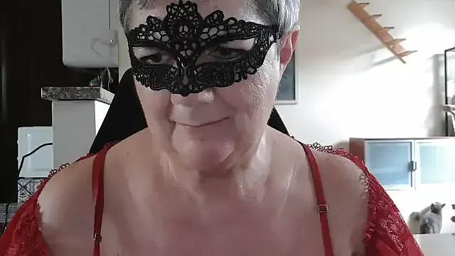 simona60 on StripChat