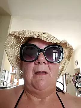 simona60 on StripChat