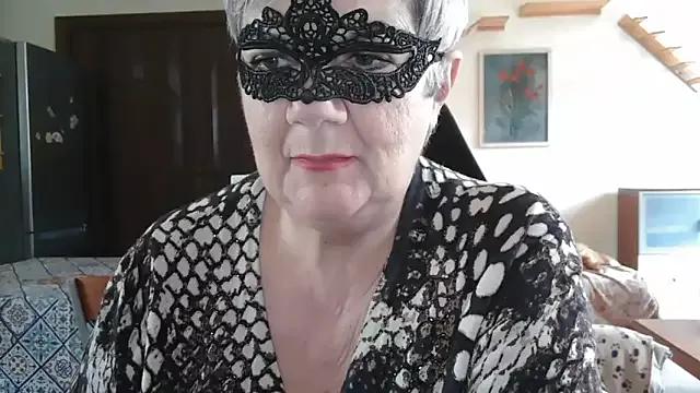 simona60 on StripChat