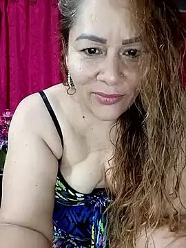SluttyMilf79 on StripChat