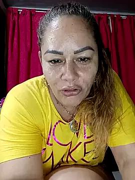 SluttyMilf79 on StripChat