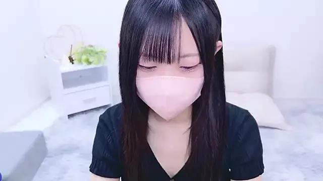 Suzu_ch_xx on StripChat