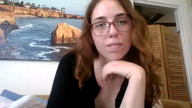 Freechat sweetsocalgirl on StripChat