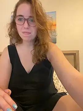 Freechat sweetsocalgirl on StripChat