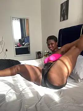 t-Booty_risky_ on StripChat