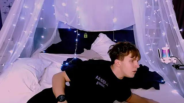 Freechat travis_wolf_ on StripChat