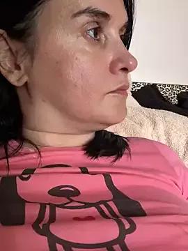 TriumphLove on StripChat 