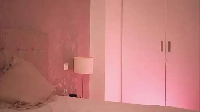 VelvettAngel on StripChat 