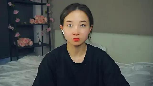 Freechat VeronaCritchlow on StripChat