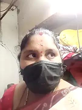 Villageanuty on StripChat