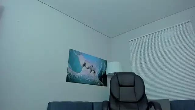 Freechat vincen_jose on StripChat