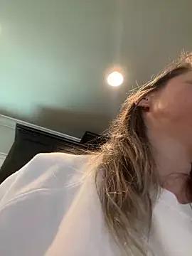 Vivian_MayXxX on StripChat 
