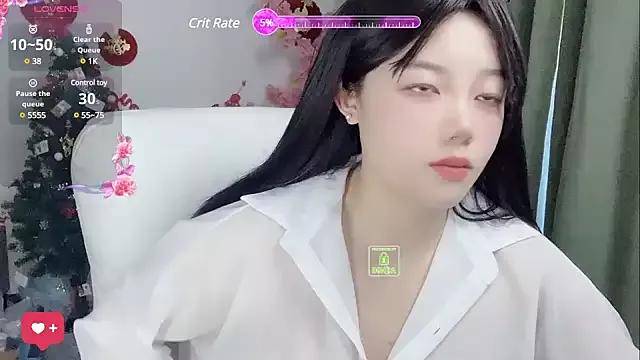 weina66 on StripChat 