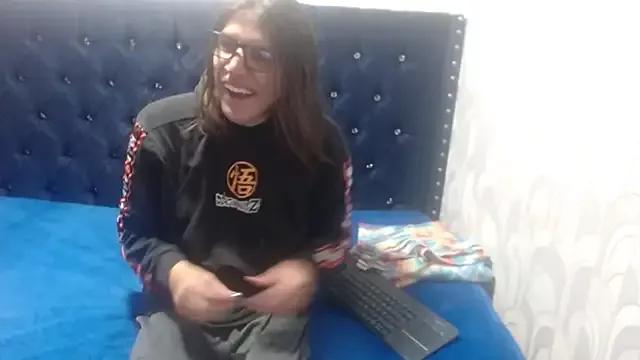 WendyNjacob on StripChat 