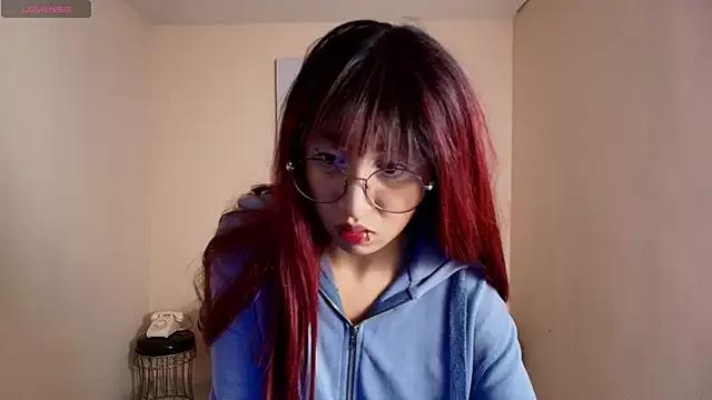 Xayah_77 on StripChat 