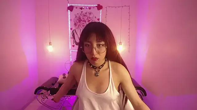 Xayah_77 on StripChat 