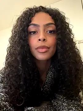 Private yasmingarcia on StripChat